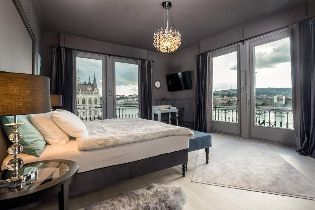 Apartment View Of Your Kingdom - Superhost Budapest